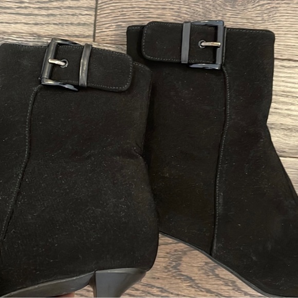 Booties (#331) - Picture 3 of 9